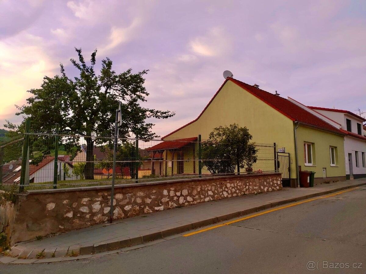 Restaurace, Mikulov na Moravě, 692 01, 155 m²