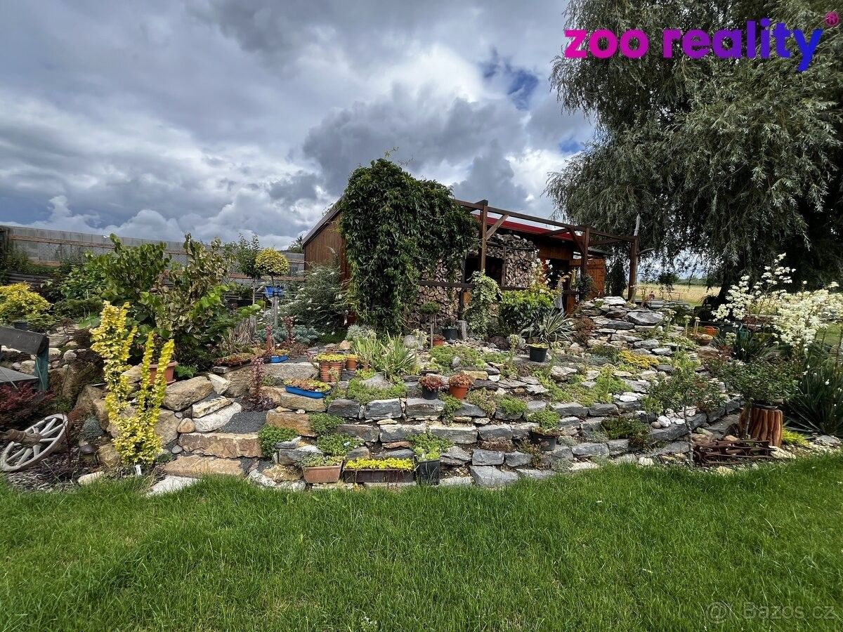 Pozemky pro bydlení, Chotiněves, 411 45