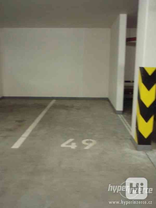 Garáže, Velké Kunratické, Praha, 15 m²