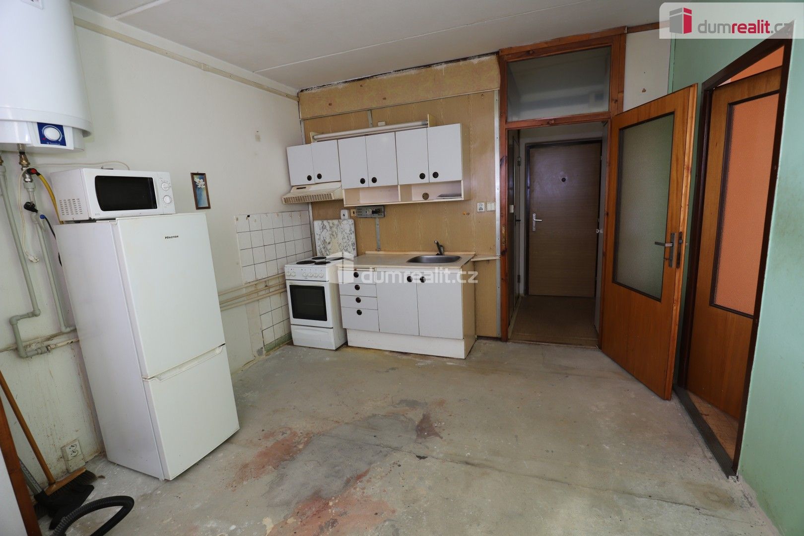 Prodej byt 1+1 - sídliště Lučina, Chodová Planá, 37 m²