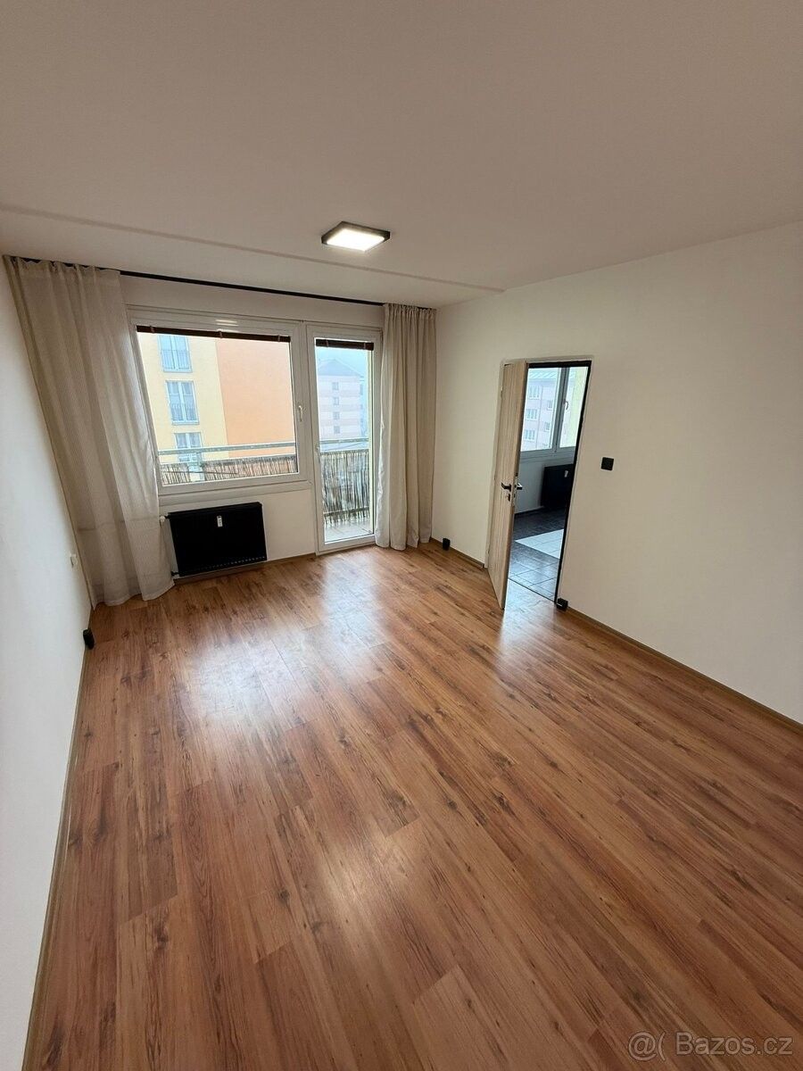 Byty, Volary, 384 51