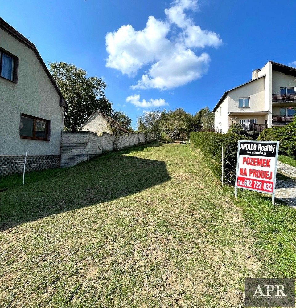 Pozemek pro bydlení, 1 279 m²