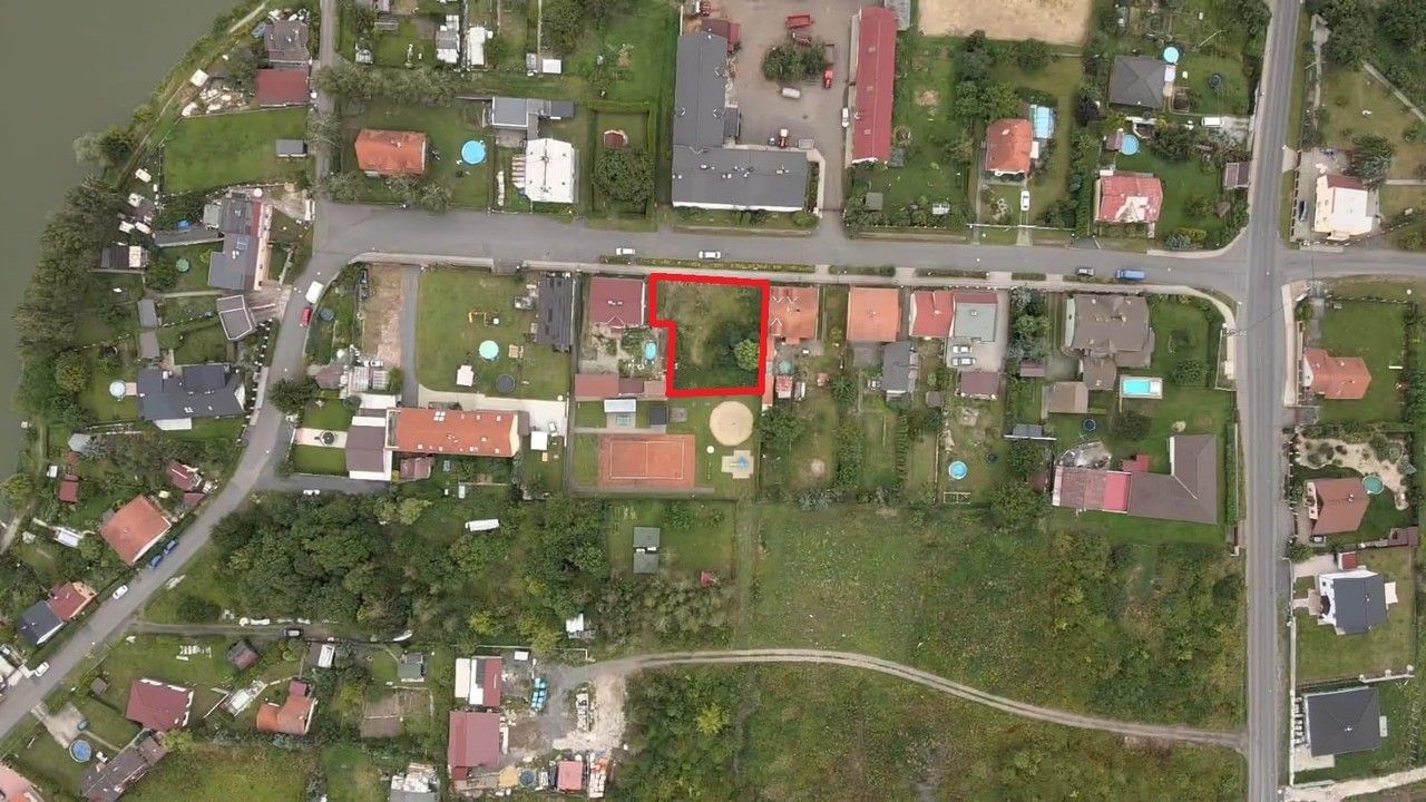 Prodej pozemek pro bydlení - Srbice, 782 m²
