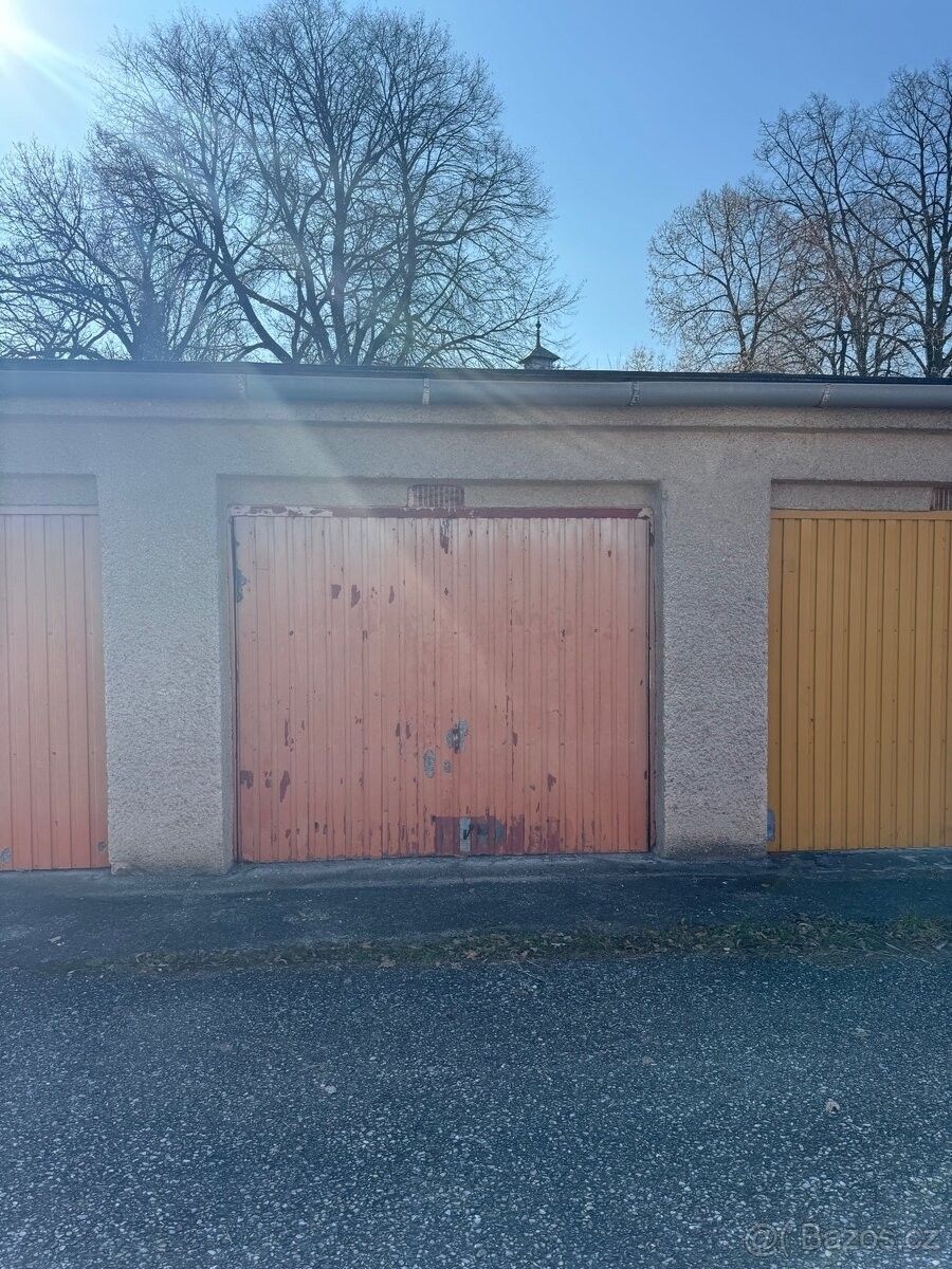Garáže, Olomouc, 779 00