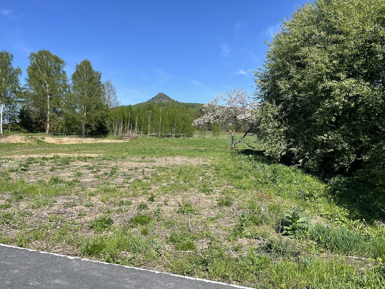 Pozemek pro bydlení, 1 415 m²