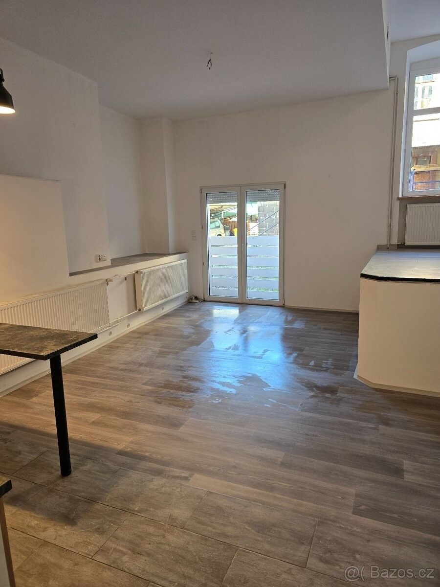 Byty, Broumov, 550 01 - 1