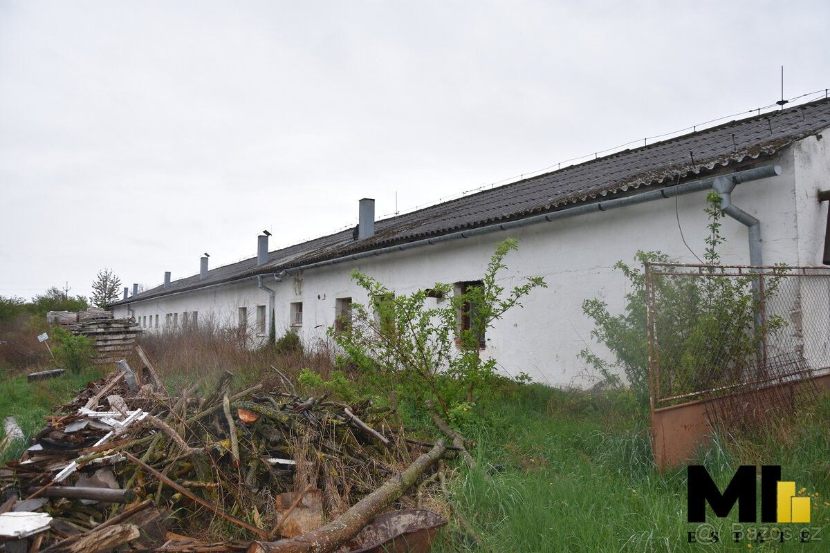 Prodej sklad - Hostim, 671 54