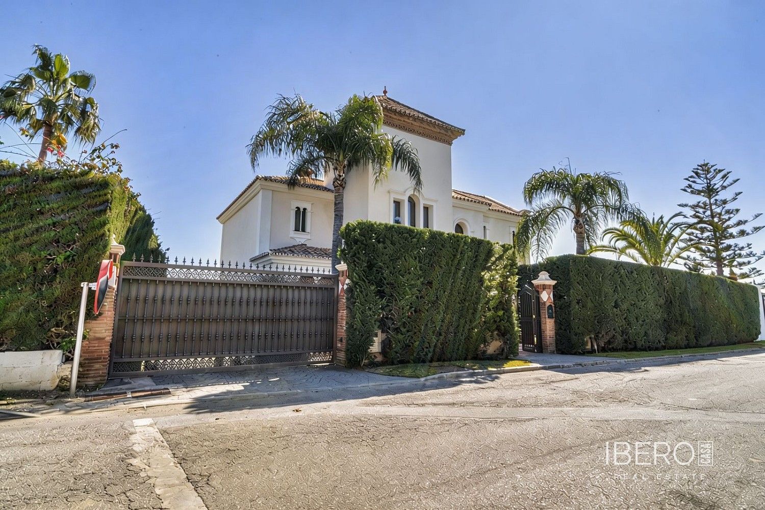 Prodej rodinný dům - Estepona, ES, 498 m² - 2
