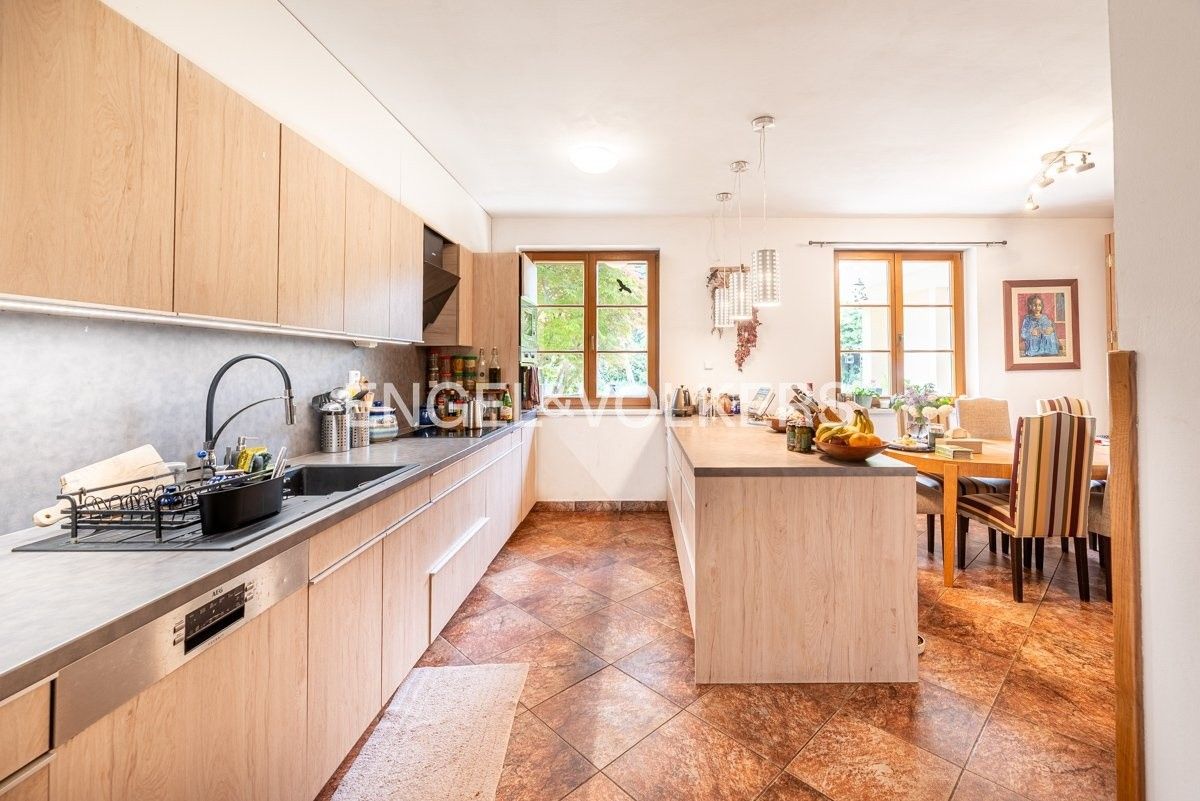 Rodinné domy, Malý dvůr 640, Praha Nebušice, 340 m² - 2