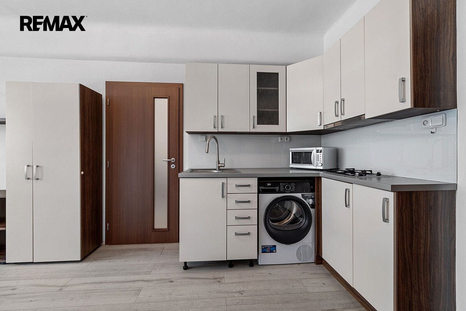 2+kk, Plzeň - Východní Předměstí, okres Plzeň-město, Plzeňský kraj, 37 m² - 1