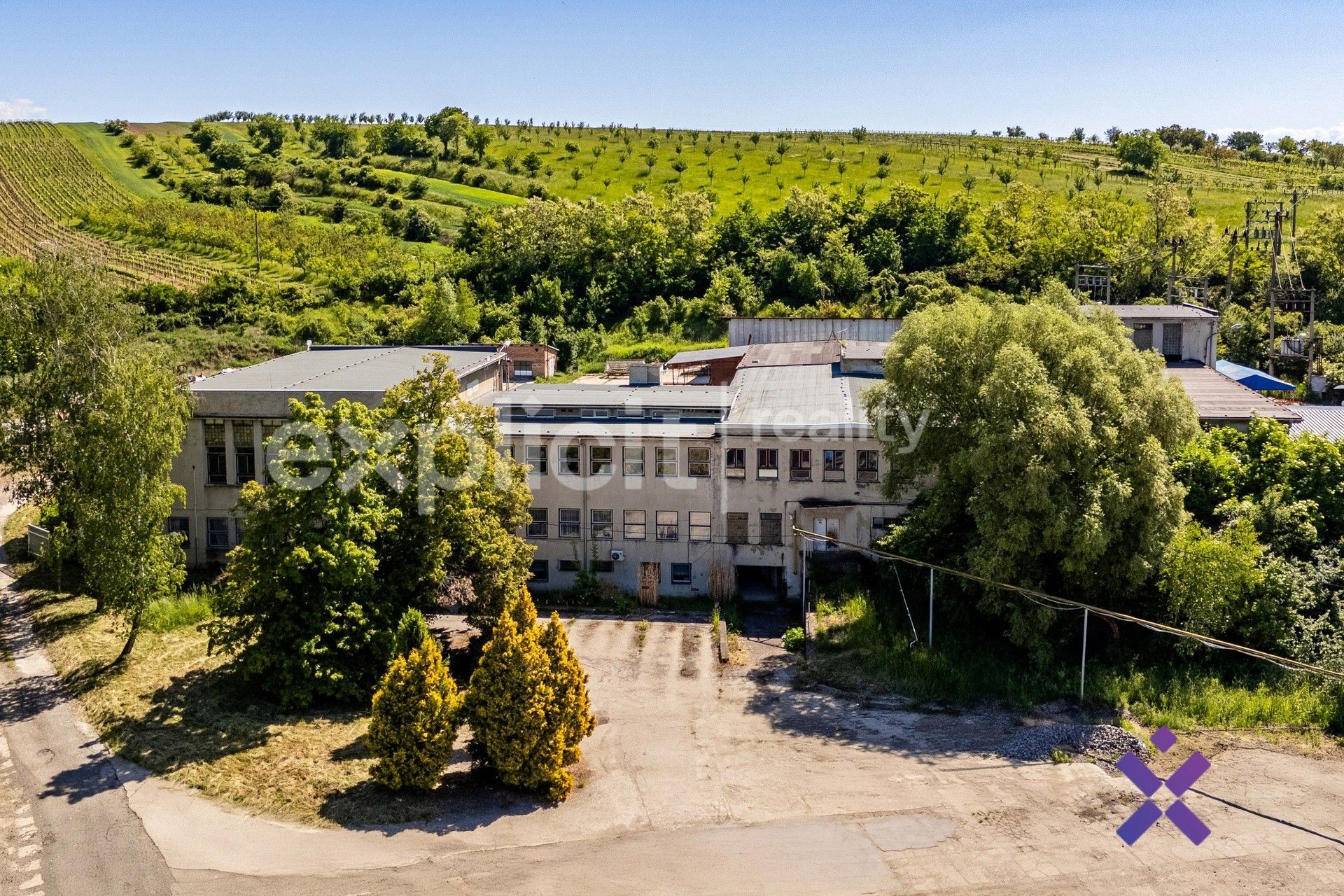 Výrobní prostory · 1 837 m² · Šardice - 3