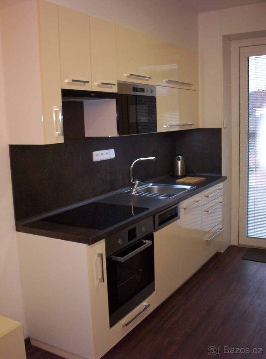 Byty, Uherský Brod, 688 01