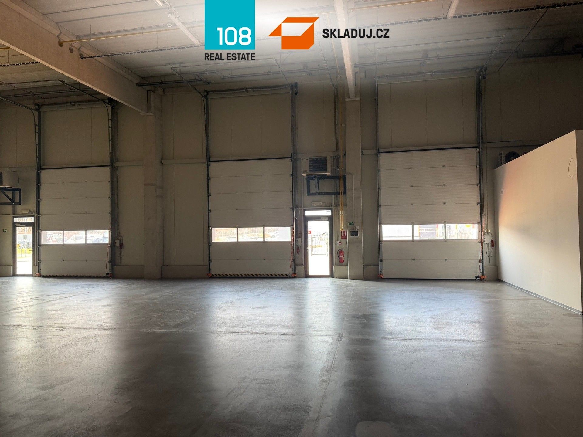 Sklad · 1 310 m² · K Bílému vrchu 2912, Praha Horní Počernice - 3