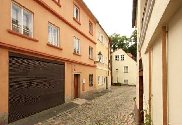 Činžovní dům · 474 m² · Praha - 4