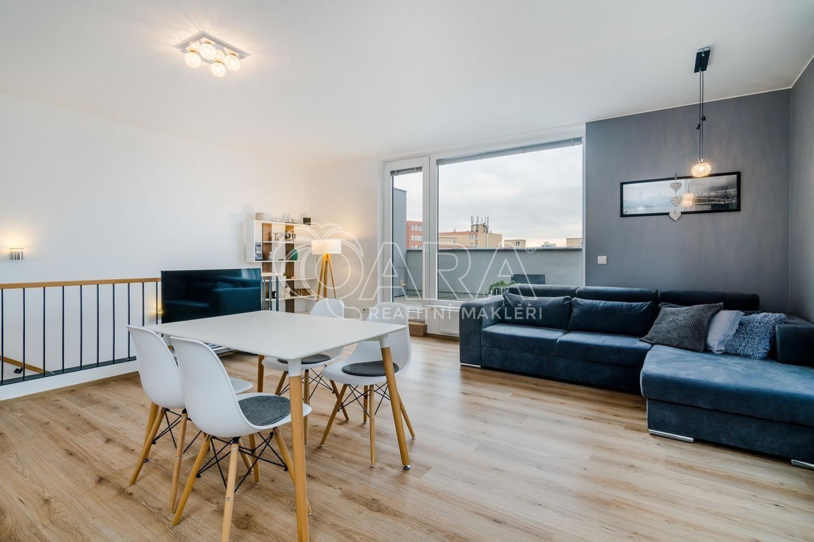 3+kk, Pavla Beneše  , Praha, 130 m² - 2
