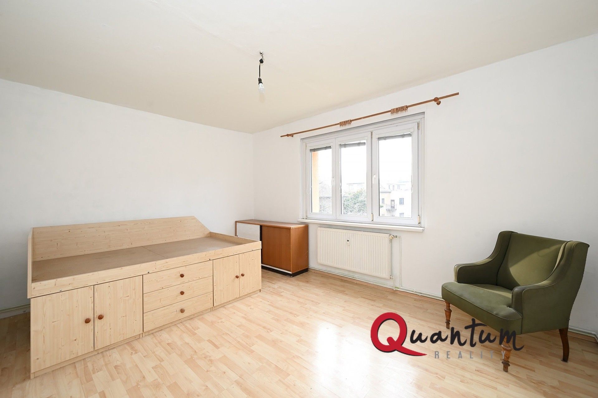 Pronájem byt 2+1 - Tehovská 707, Praha, 51 m²