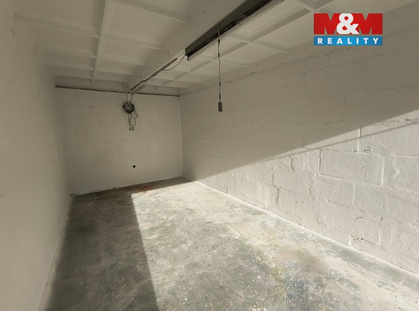 Prodej ostatní - Ouvalova, Slaný, 19 m²