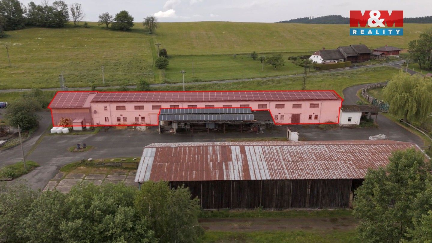 Prodej zemědělský objekt - Dešenice, 1 320 m²