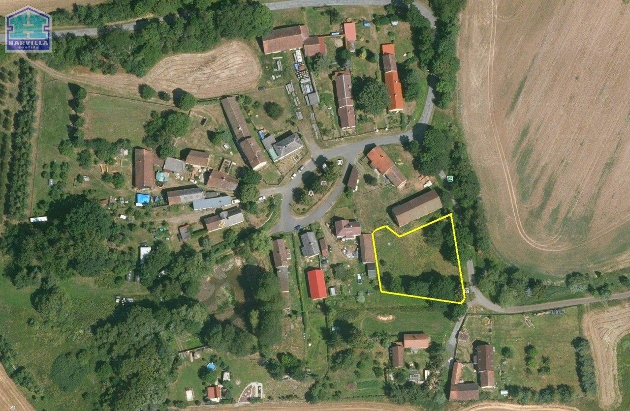 Prodej pozemek pro bydlení - Bezemín, Cebiv