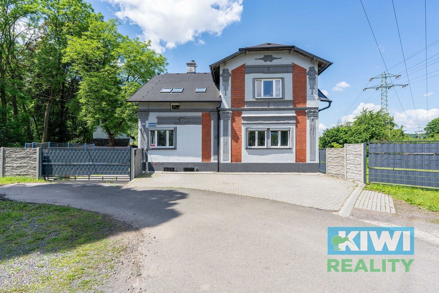 Rodinný dům, 258 m²