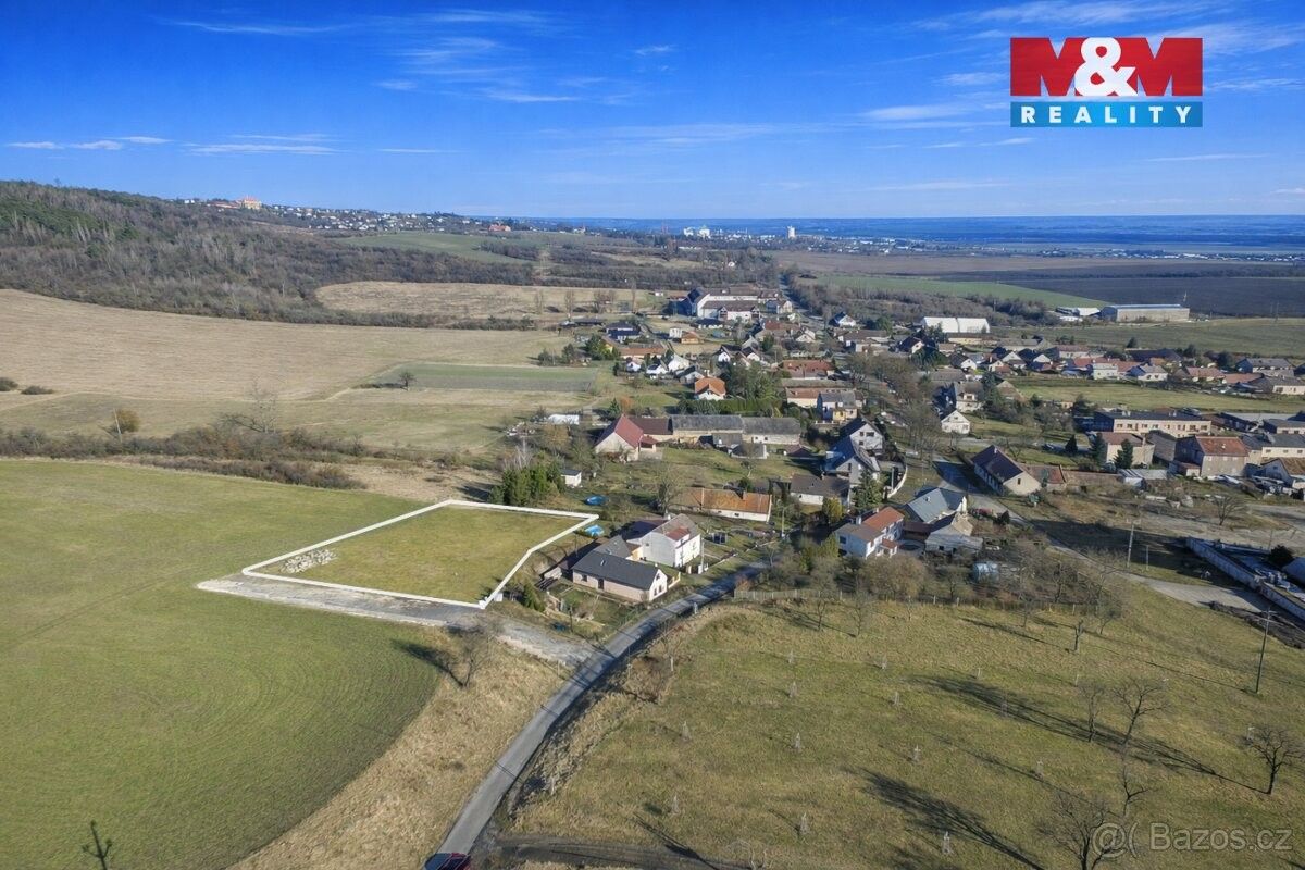 Prodej pozemek pro bydlení - Dobrovice, 294 41