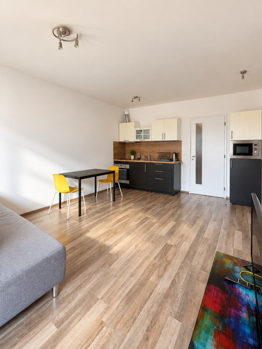 1+kk, Strnadových, Praha - Vysočany, 27 m² - 2