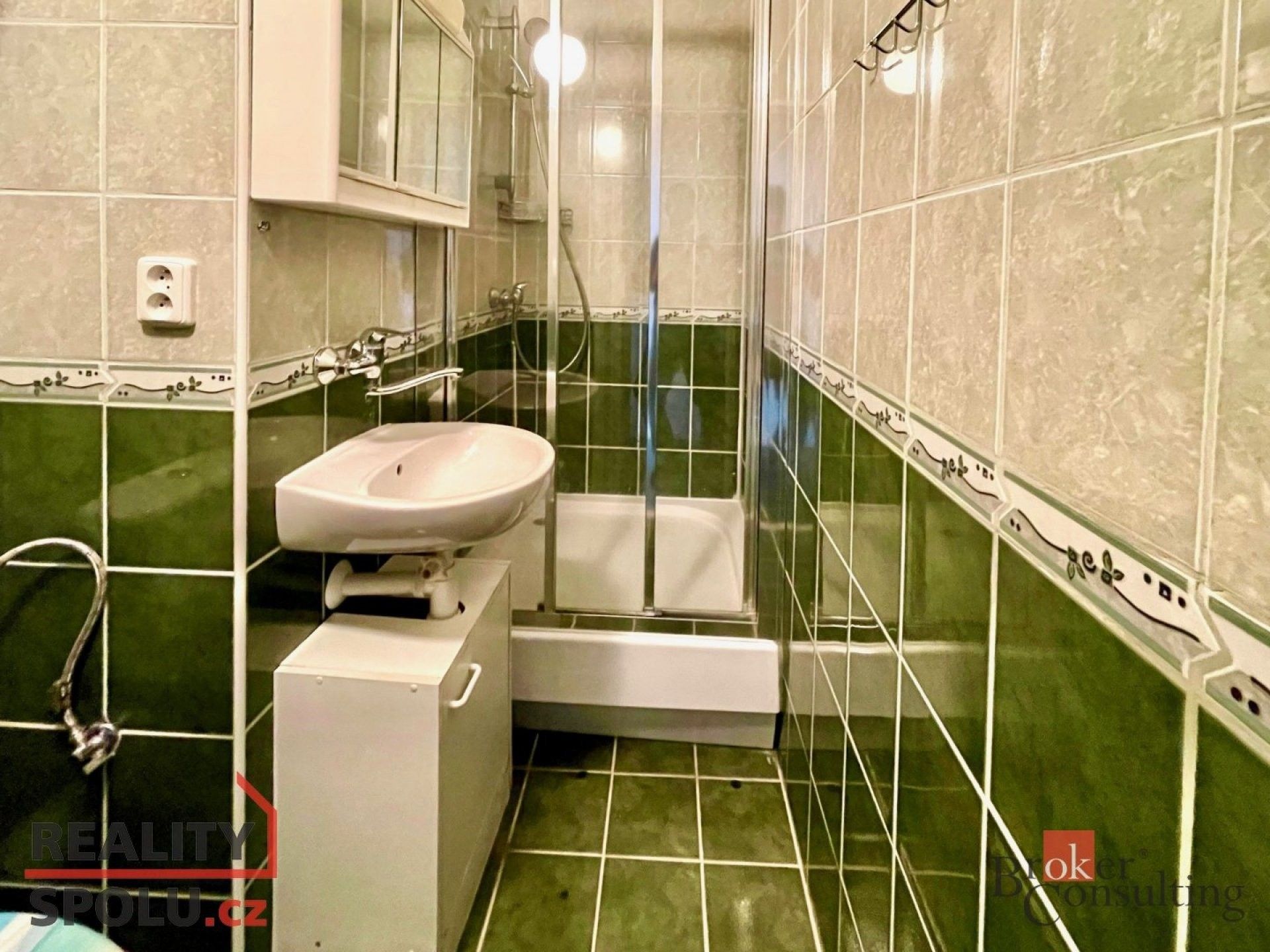 Prodej byt 1+kk - Kundratická, Chomutov, 29 m²