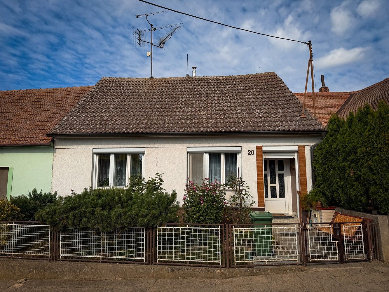 Rodinné domy, Miroslavské Knínice, okres Znojmo, 80 m² - 2