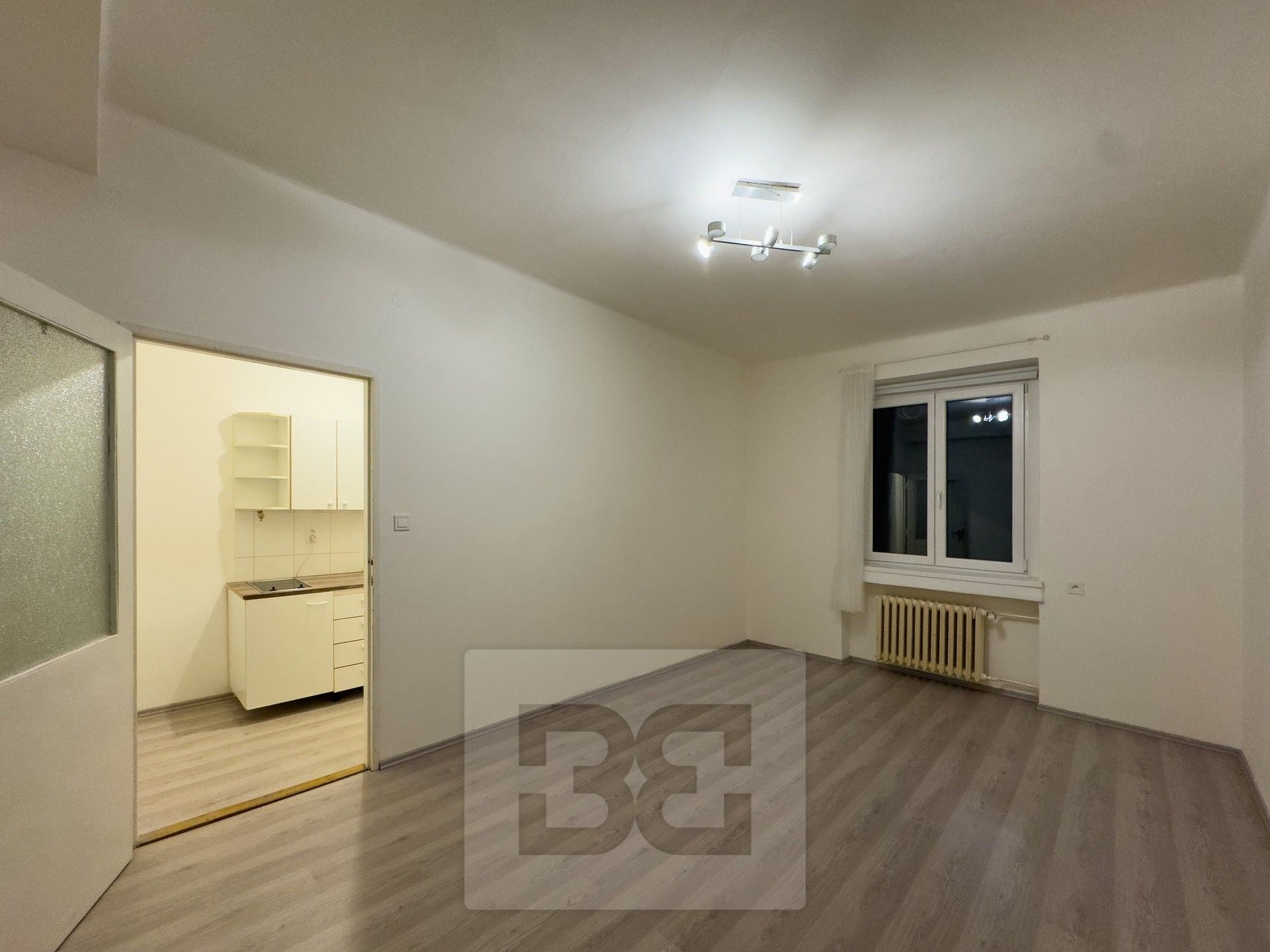 1+kk, K vodojemu, Praha, 26 m²