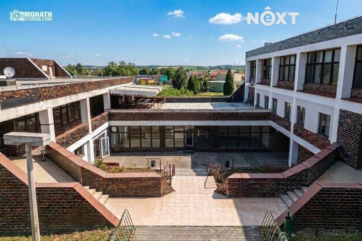 Ostatní, Čejč, 696 14 - 1