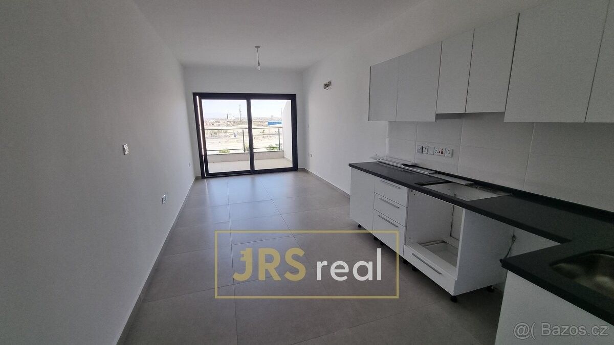 Byty, 987 66, Zahraničí