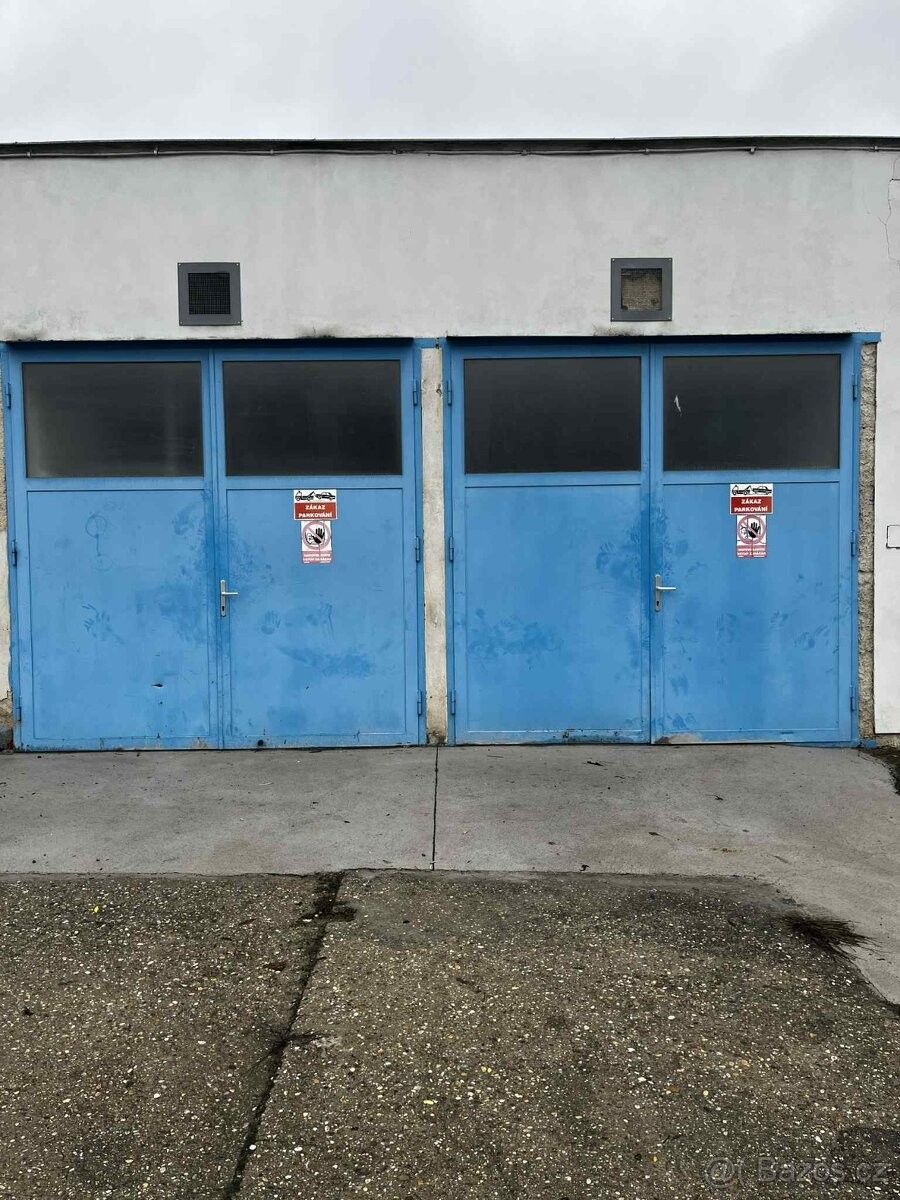 Sklady, Troubsko, 664 41