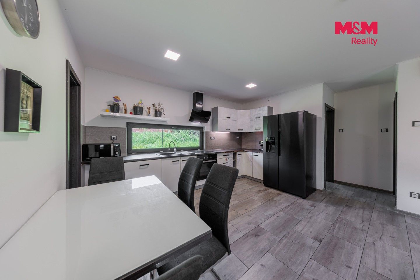 Prodej rodinný dům - Pila, 163 m² - 2