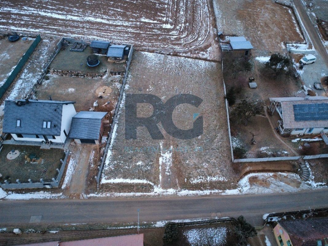 Prodej pozemek pro bydlení - Bošovice, Čížová, 1 m²