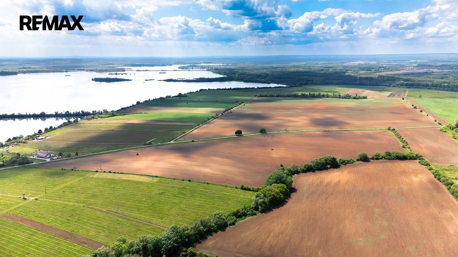 Prodej zemědělský pozemek - Strachotín, okres Břeclav, Jihomoravský kraj - 2