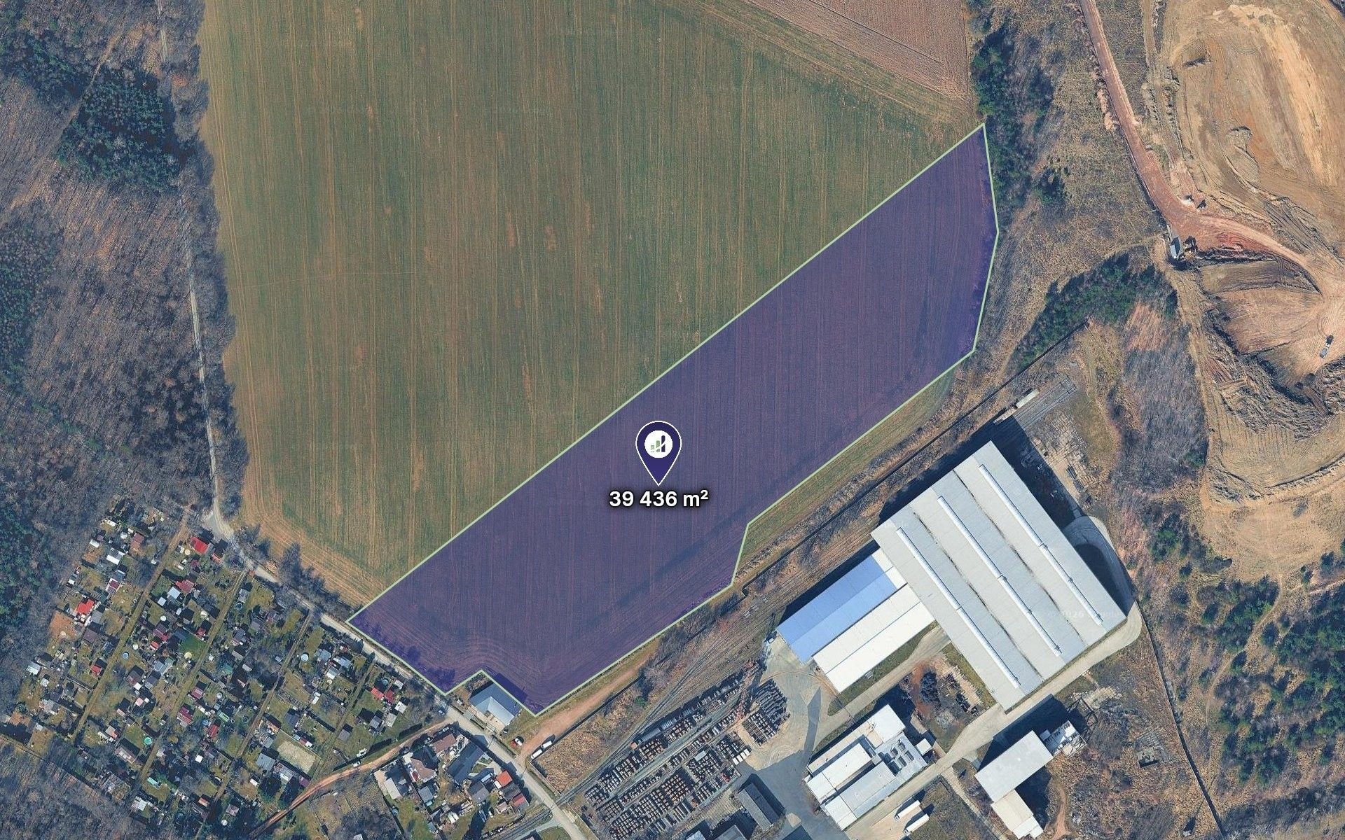 Komerční pozemek, 39 436 m²
