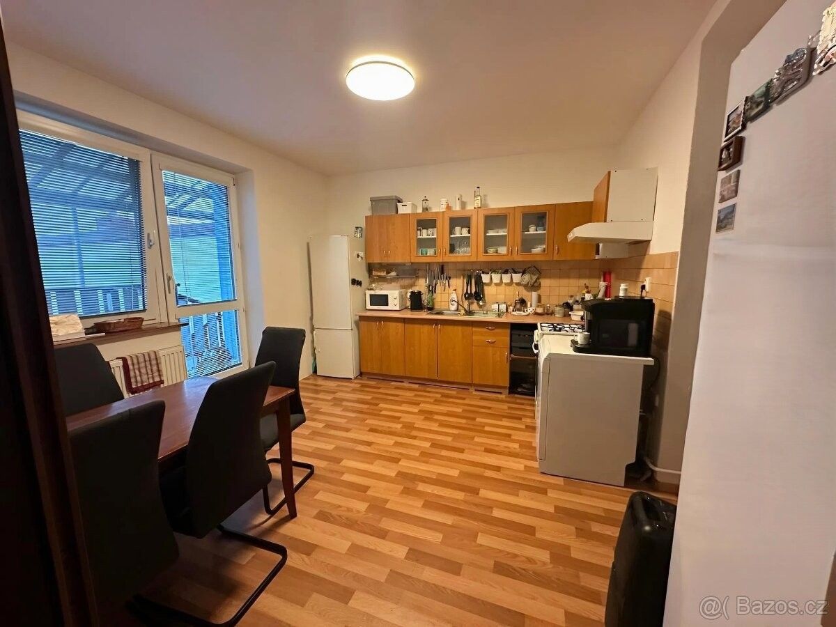 Byty, Hustopeče u Brna, 693 01