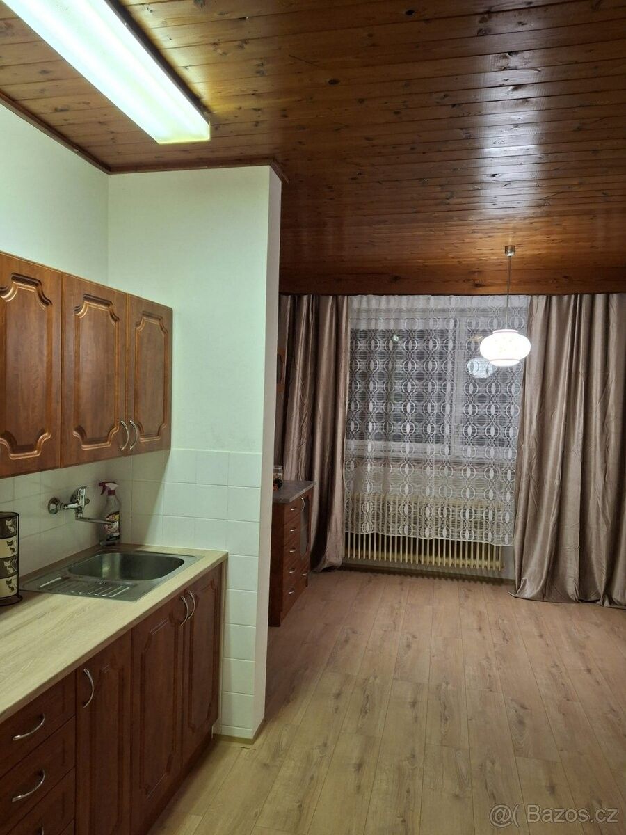 Rodinný dům · Brantice, 793 93 - 3