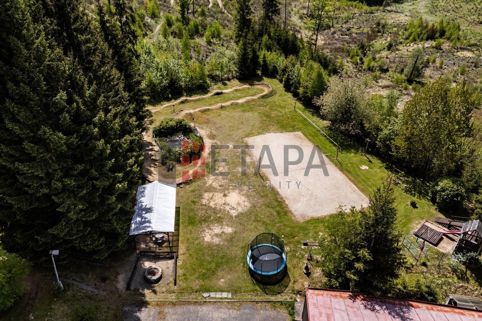 Prodej ubytovací zařízení - Volfířov Brandlín, 981 m² - 5