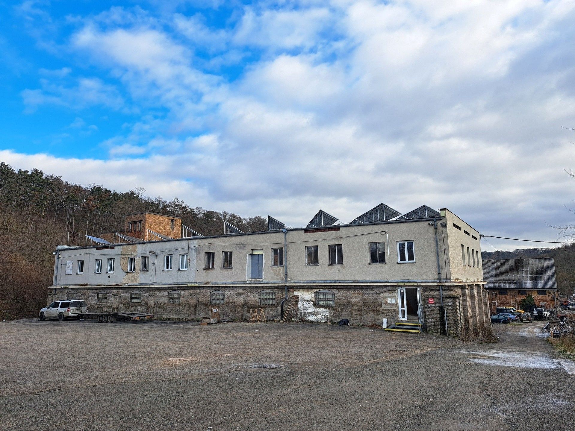 Kanceláře, Zákolany, 39 m²