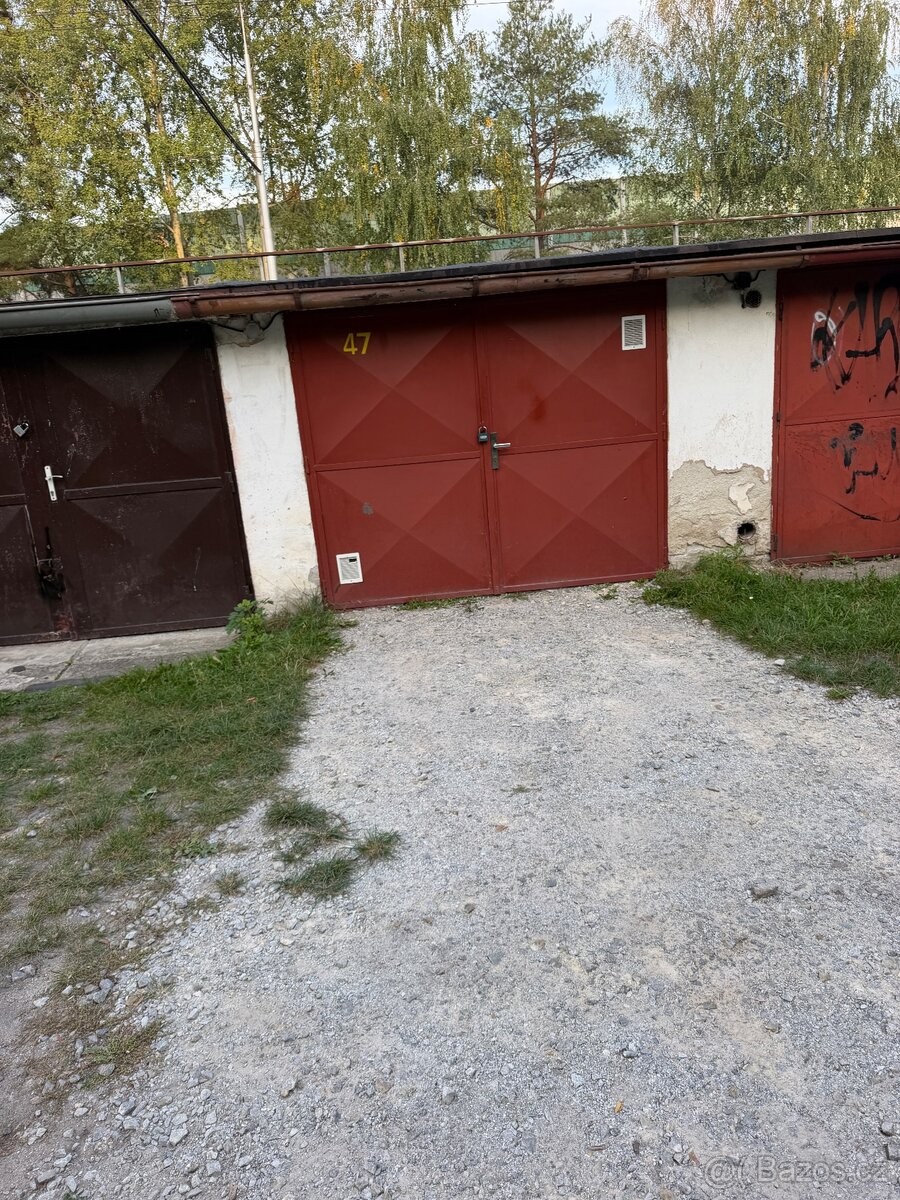 Garáž · České Budějovice, 370 05 - 3
