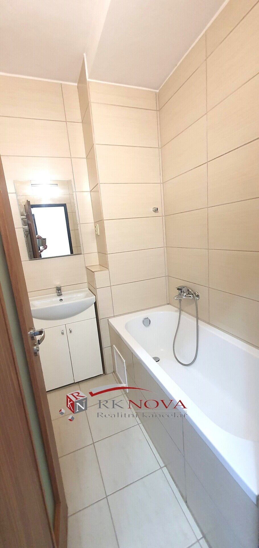 Byt 1+1 · 40 m² · Karviná Nové Město - 3