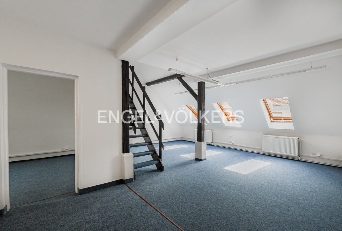 Kancelář · 115 m² · Matěchova 127, Praha Krč - 3