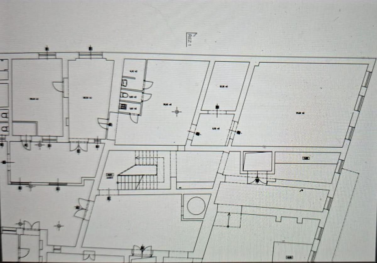 Pronájem komerční - Heřmanův Městec, 200 m²