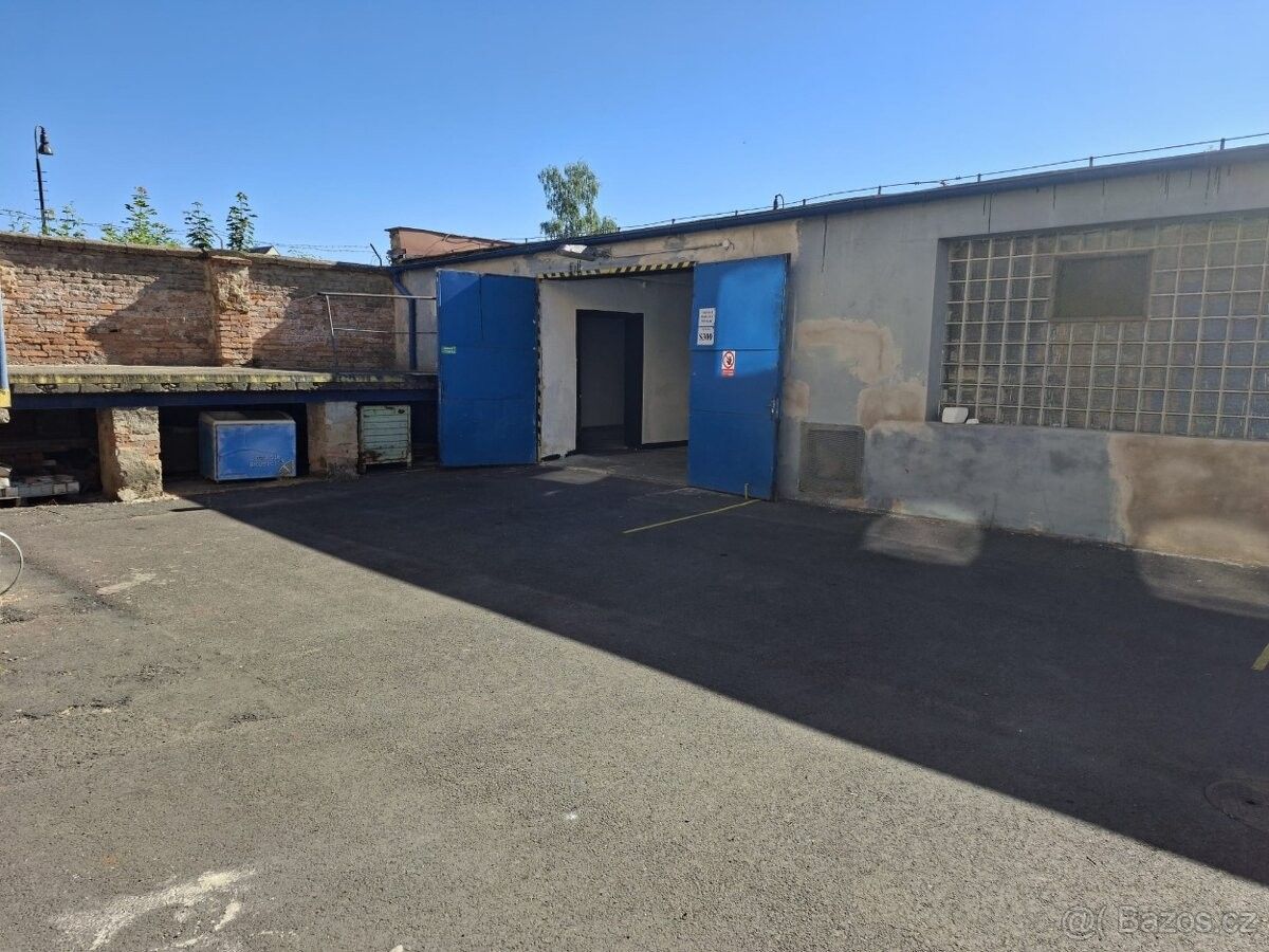 Sklady, Louny, 440 01 - 1