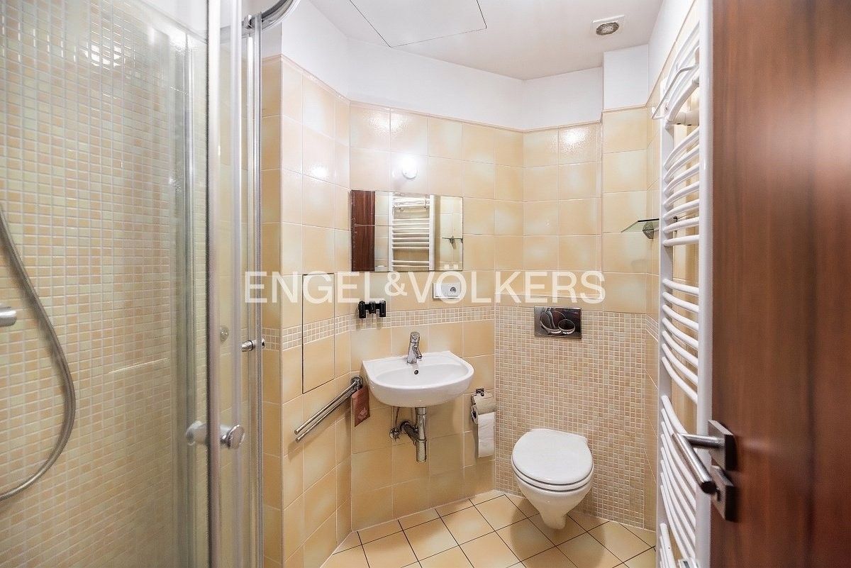 Pronájem byt 2+kk - Na bělidle 302, Praha Smíchov, 37 m² - 5