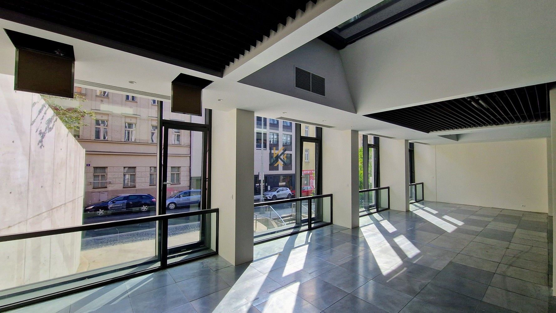 Kancelář · 345 m² · Praha - Smíchov, okres Praha 5, Hlavní město Praha - 4