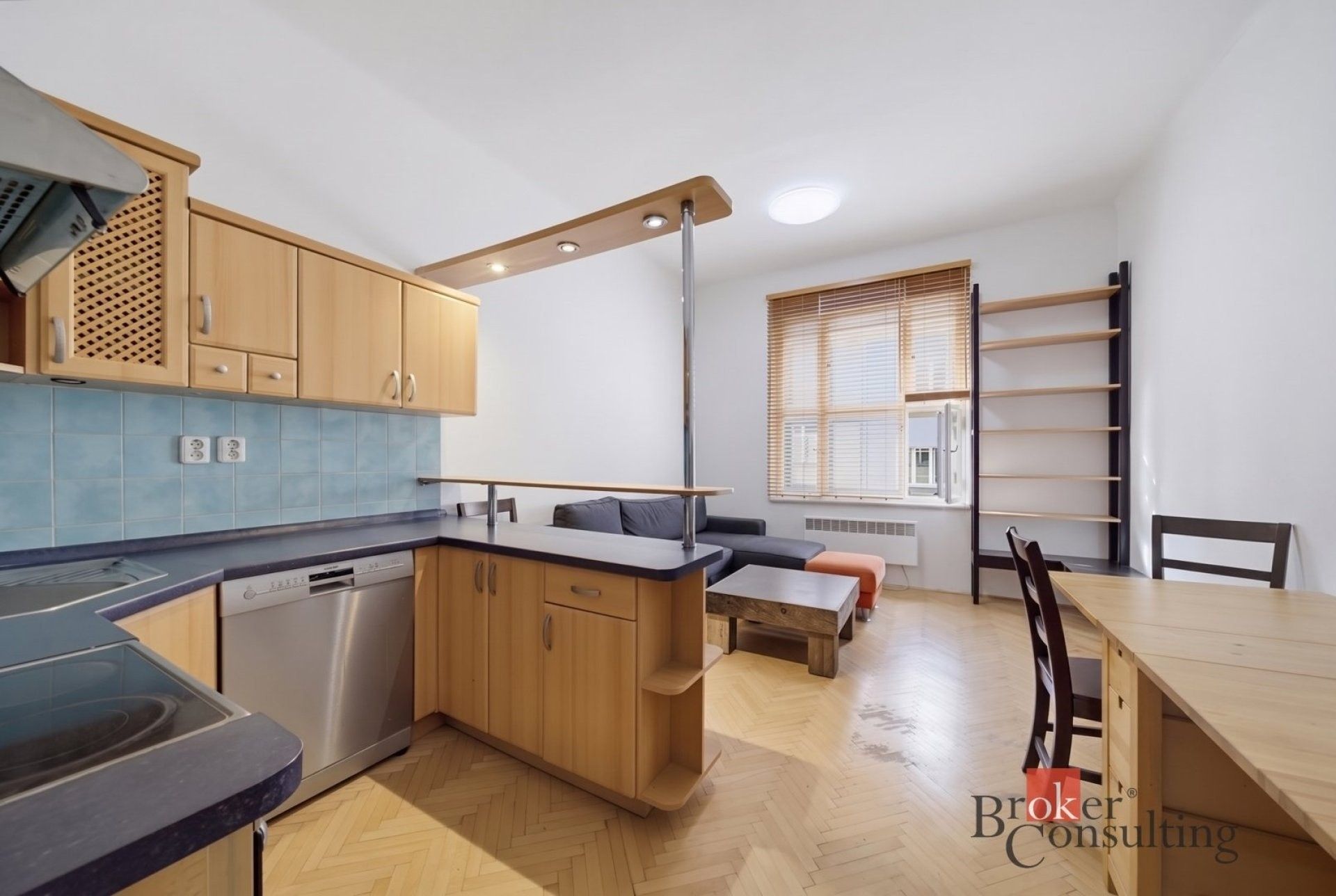 2+kk, Oldřichova, Praha, 50 m² - 2