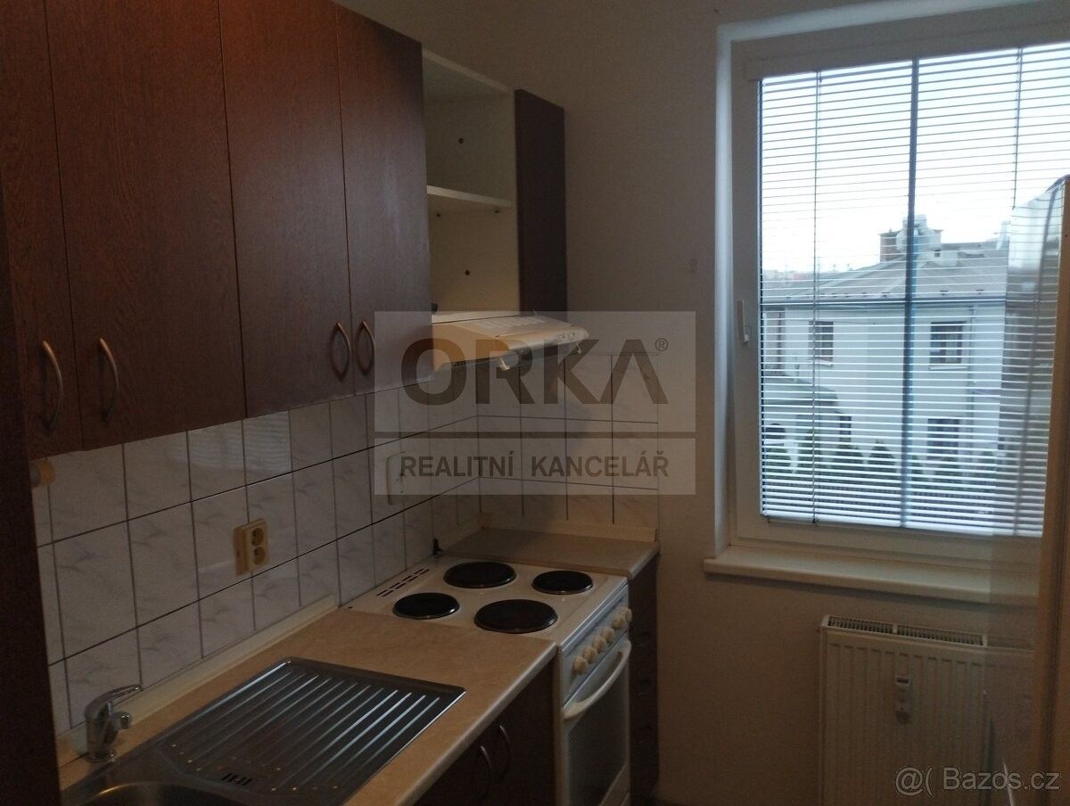 Pronájem byt 1+1 - Olomouc, 779 00, 33 m²
