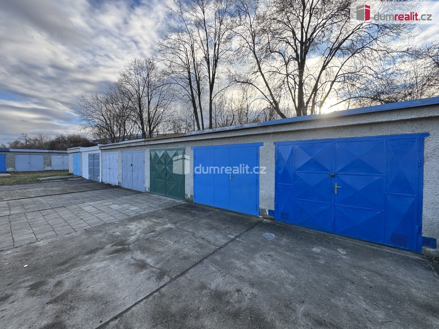 Garáže, Šumická ., Uherský Brod, 18 m² - 1